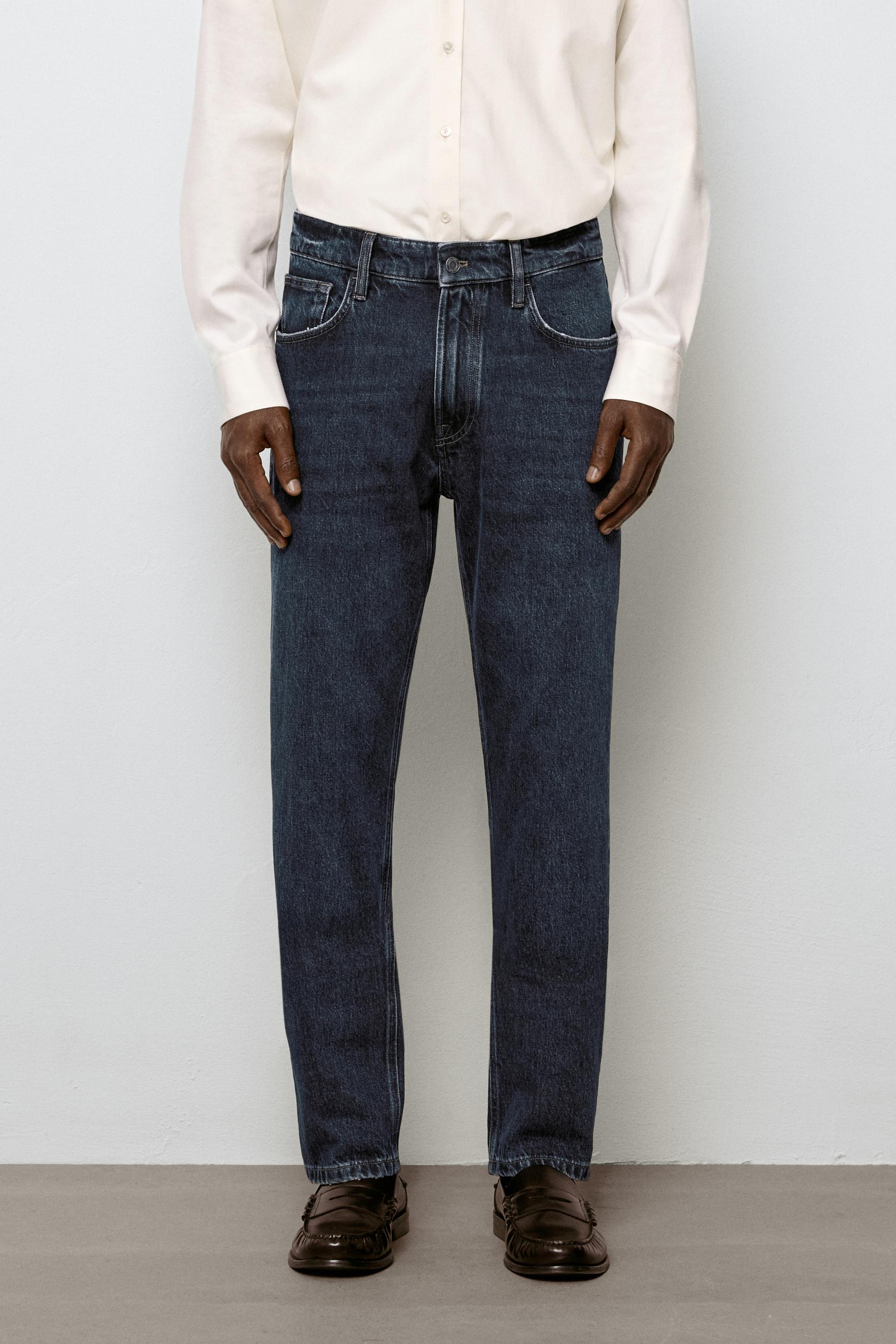 Tapered fit jeans